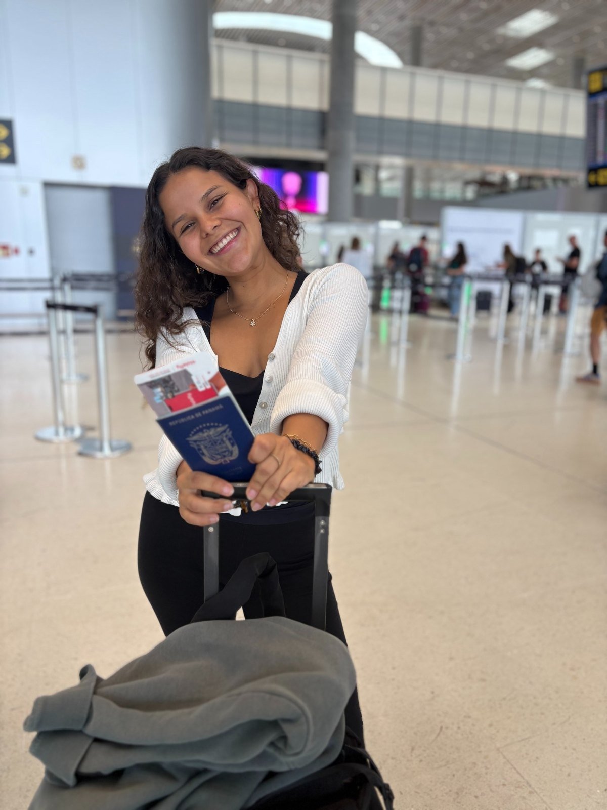 Ana Tello